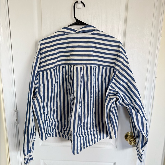 J. Crew Étienne cropped button-up shirt in striped cotton poplin - Picture 7 of 7